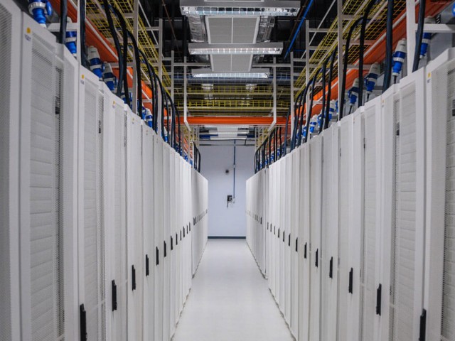 Data_center_06